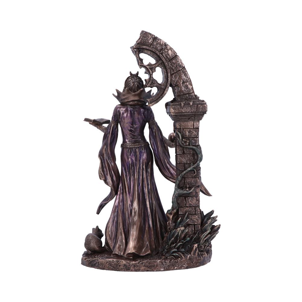 Aradia The Wiccan Queen of Witches 25cm